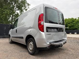 Opel Combo 1.6 picture 14