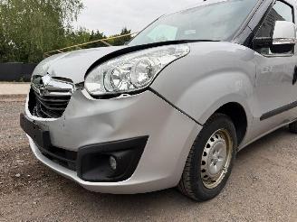 Opel Combo 1.6 picture 10