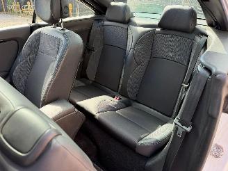 Renault Mégane COUPÃ‰-CABRIOL picture 22