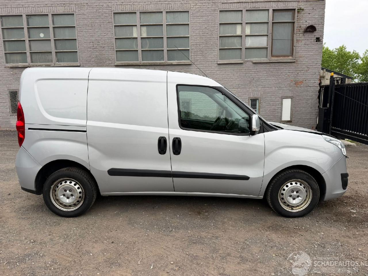 Opel Combo 1.6