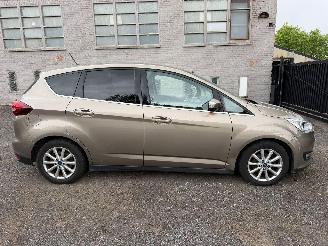 krockskadad bil auto Ford C-Max TITANIUM 2018/10