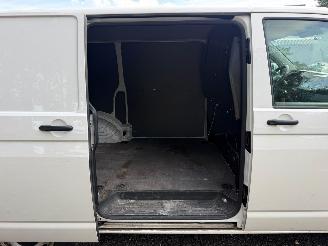 Volkswagen Transporter T6 BESTELWAGEN picture 15