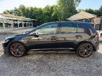 Damaged car Volkswagen Golf GTI 2020/6