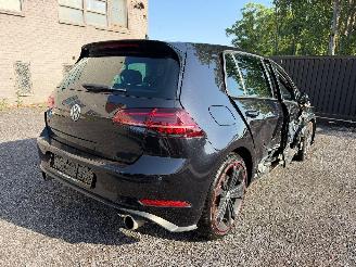 Volkswagen Golf GTI picture 21