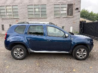 uszkodzony samochody osobowe Dacia Duster ANNIVERSARY 2015/8