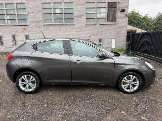 Auto incidentate Alfa Romeo Giulietta  2014/7