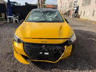 Peugeot 208 II GT LINE picture 8