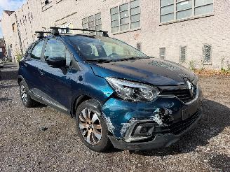 Renault Captur ZEN picture 2