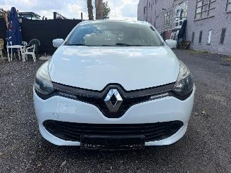 Renault Clio AUTHENTIQUE picture 4