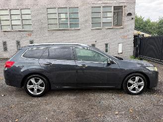 Auto incidentate Honda Accord EXECUTIVE 2013/11