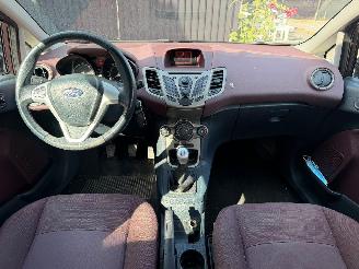 Ford Fiesta TREND picture 25