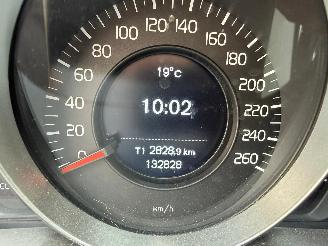 Volvo V-40 V 40 picture 28