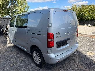 Toyota Proace 2.0 D picture 16