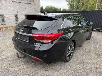 Hyundai I-40 PREMIUM picture 18