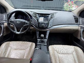 Hyundai I-40 PREMIUM picture 25