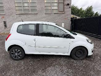 krockskadad bil auto Renault Twingo EXCEPTION 2012/1