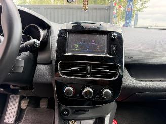 Renault Clio LIMITED picture 28