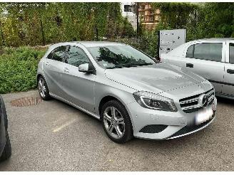 Unfallwagen Mercedes A-klasse A 180 2014/12