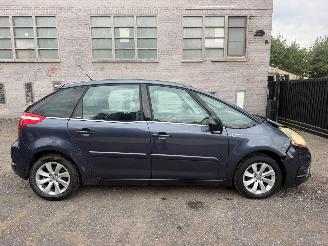 škoda osobní automobily Citroën C4-picasso PICASSO EXCLUSIVE 2010/4
