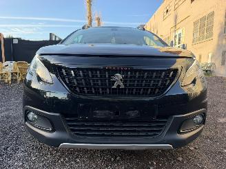 Peugeot 2008 GT LINE picture 4