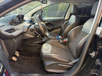 Peugeot 2008 GT LINE picture 19