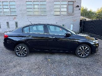 Fiat Tipo LOUNGE picture 1