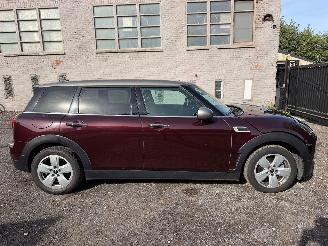 skadebil auto Mini Cooper COOPER CLUBMAN 2016/6