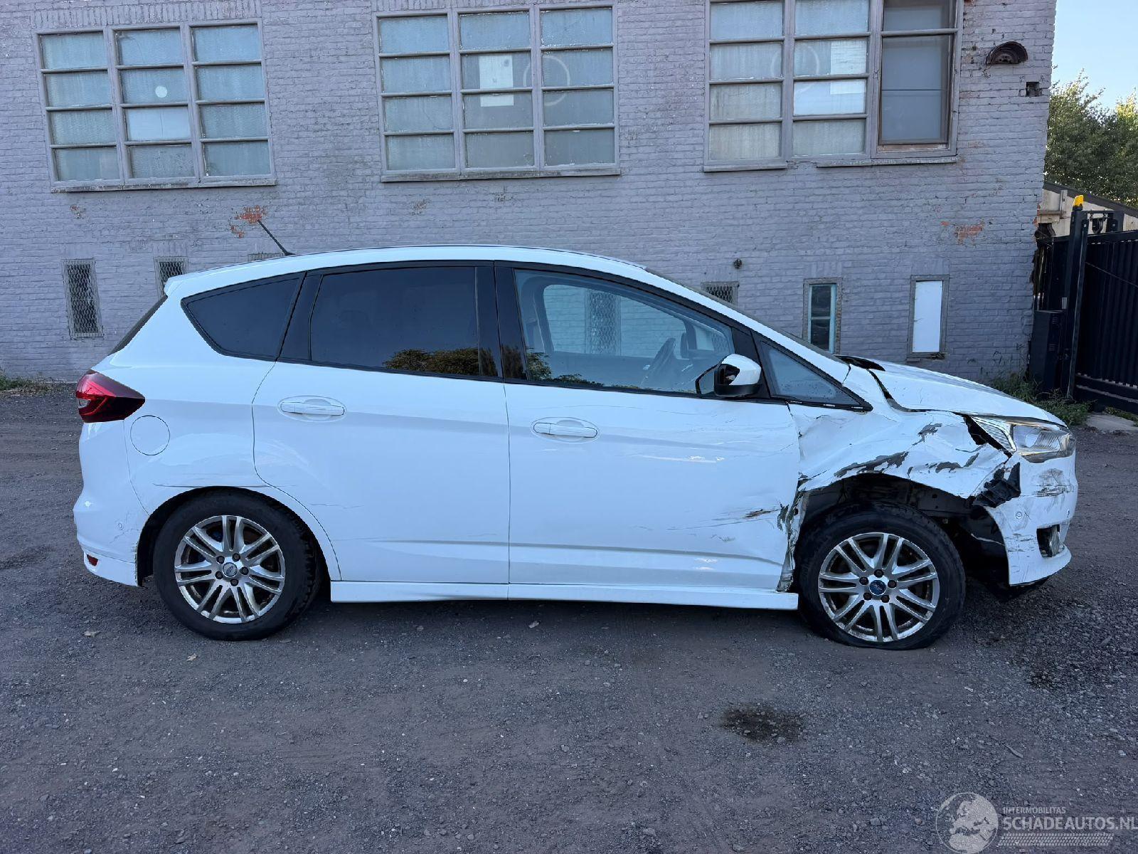 Ford C-Max TITANIUM