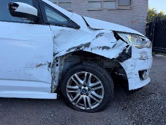 Ford C-Max TITANIUM picture 3