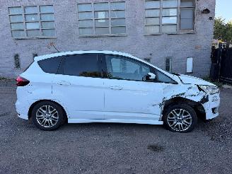 Unfallwagen Ford C-Max TITANIUM 2016/3