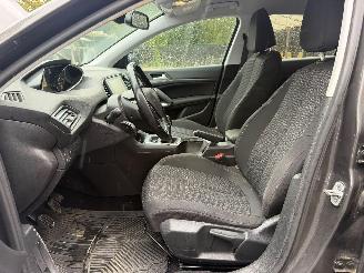 Peugeot 308 II STYLE picture 18