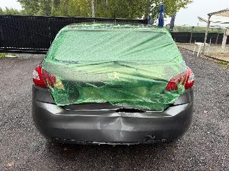 Peugeot 308 II STYLE picture 12