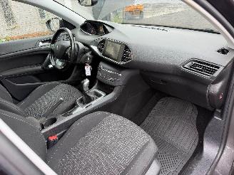 Peugeot 308 II STYLE picture 22