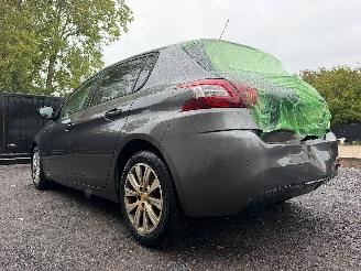 Peugeot 308 II STYLE picture 11
