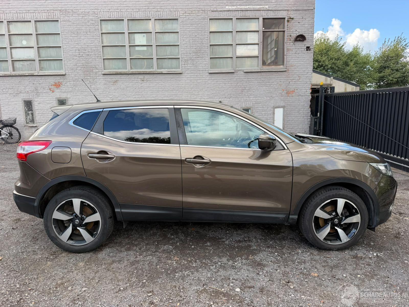 Nissan Qashqai 1.2 I
