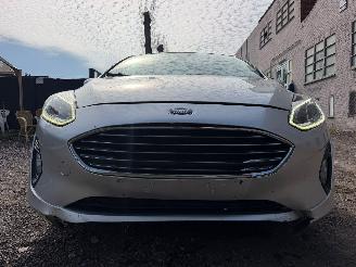 Ford Fiesta TITANIUM picture 4
