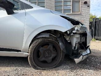 Nissan Micra TEKNA picture 3