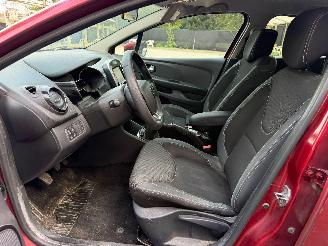 Renault Clio IV GRANDTOUR ZE picture 20