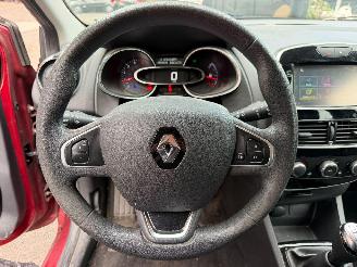 Renault Clio IV GRANDTOUR ZE picture 27