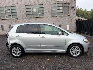 krockskadad bil auto Volkswagen Golf plus PLUS II HIGHLIN 2009/9