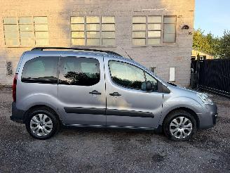skadebil auto Citroën Berlingo 1.6 HDI 2018/4