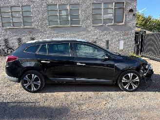 Unfallwagen Renault Mégane 1.5 CDTI 2011/6