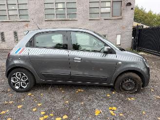 skadebil auto Renault Twingo III EDITION O 2020/3
