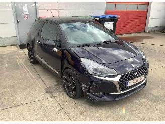 Unfallwagen DS Automobiles DS 3 SPORT CHIC 2016/11