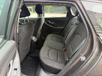 Hyundai I-30 TWIST picture 21