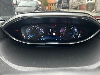 Peugeot 3008 II ACTIVE picture 25