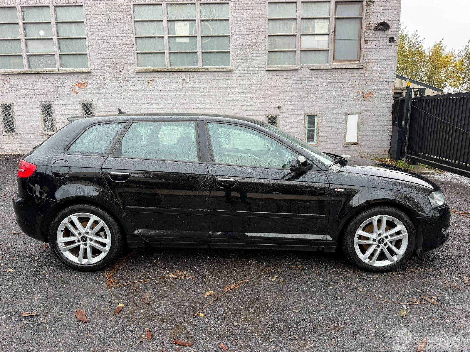 Audi A3 1.2 I