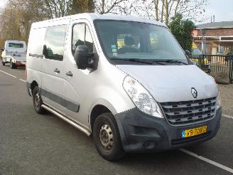 krockskadad bil bedrijf Renault Master DUBBELE CABINE 2.3DCI NAVI-AIRCO 2013/1