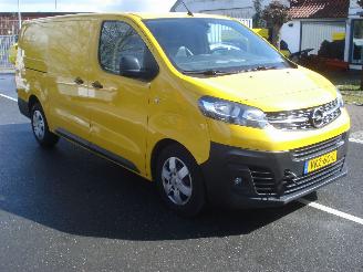 Opel Vivaro AUTOMAAT EURO 6 L3-H1 2.0 DIESEL picture 2