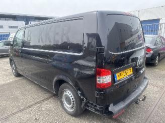 Volkswagen Transporter 2.0 TDI  L2 H1 picture 4